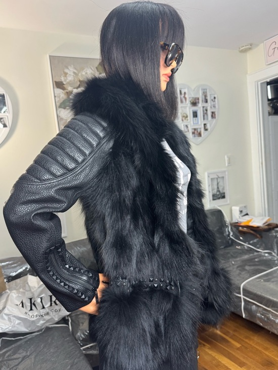 Andre’s Ghusto Jackets & Blazers - Black Genuine Raccoon Fur Trim Quilted-Sleeve Leather Jacket for Women